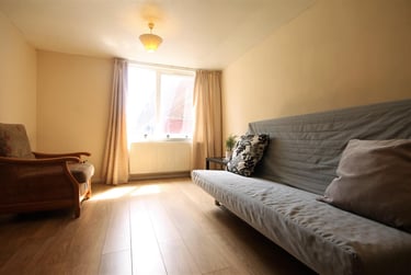 2 bed flat, St Anns Close, Ouseburn, Newcastle, NE12QP - Image 1
